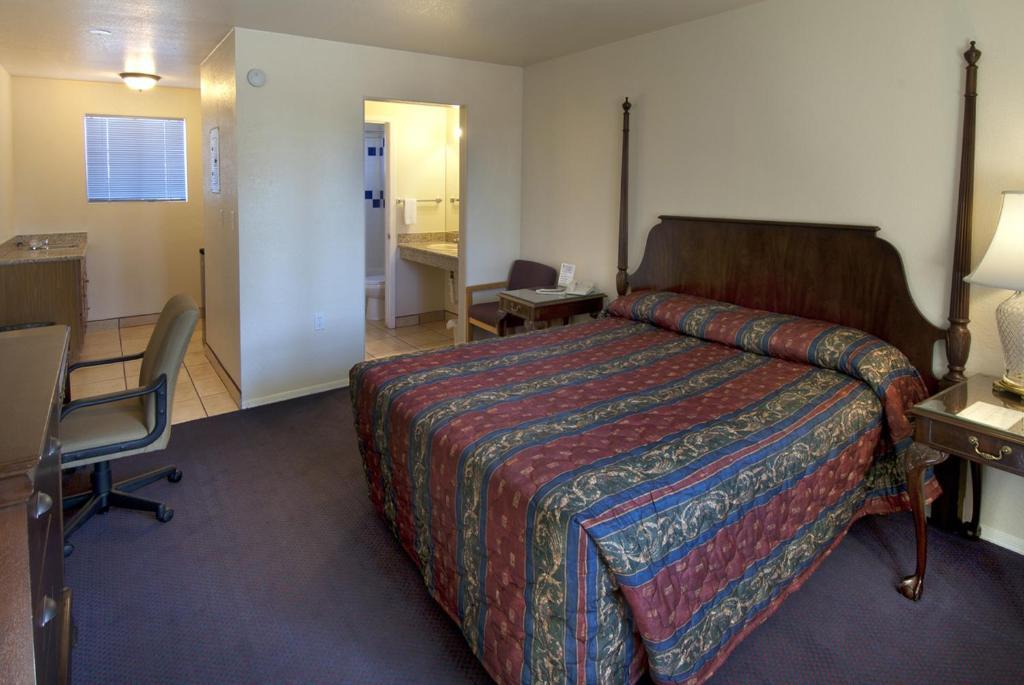 American Executive Inn Меса Номер фото