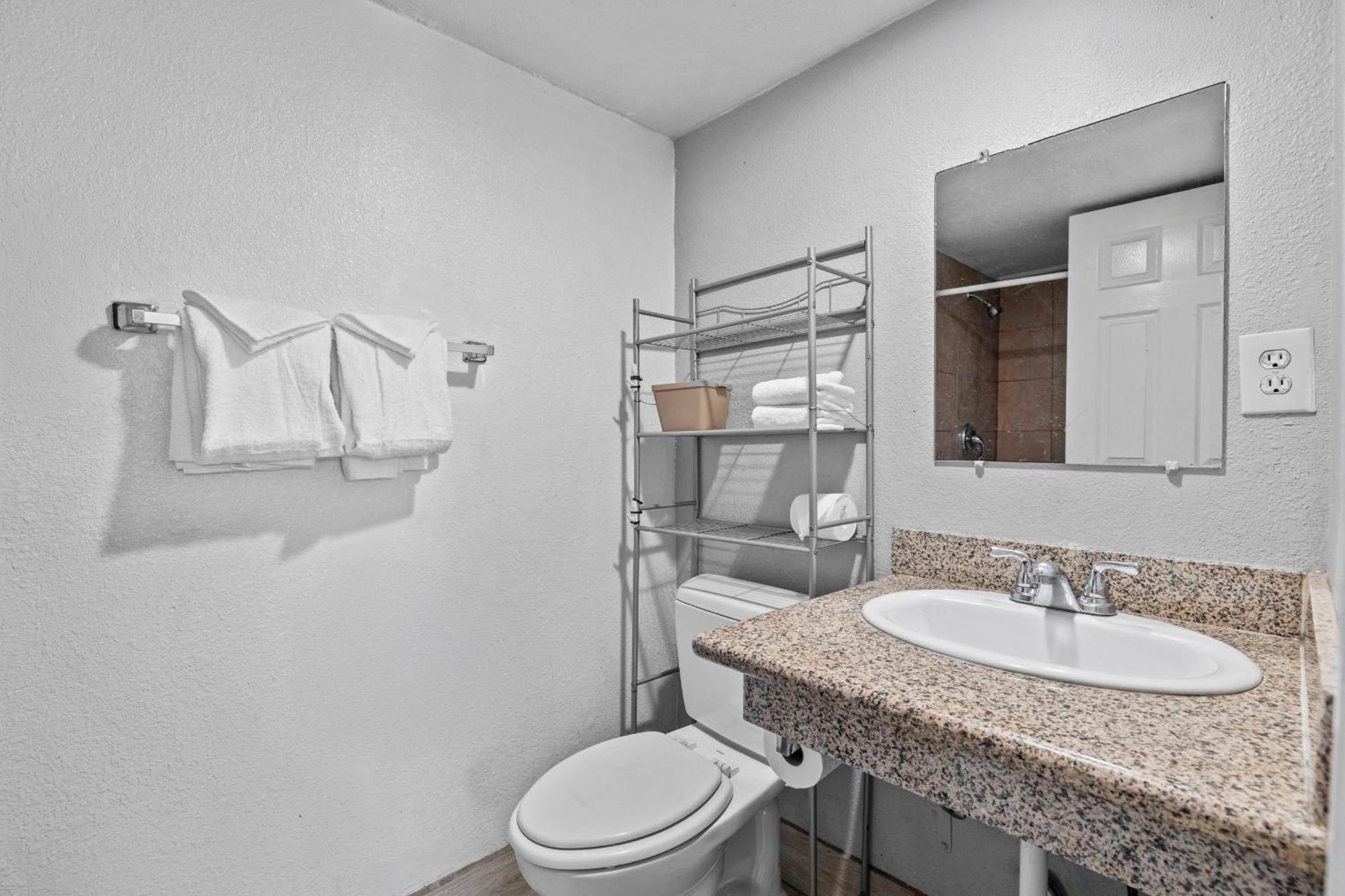 American Executive Inn Меса Екстер'єр фото